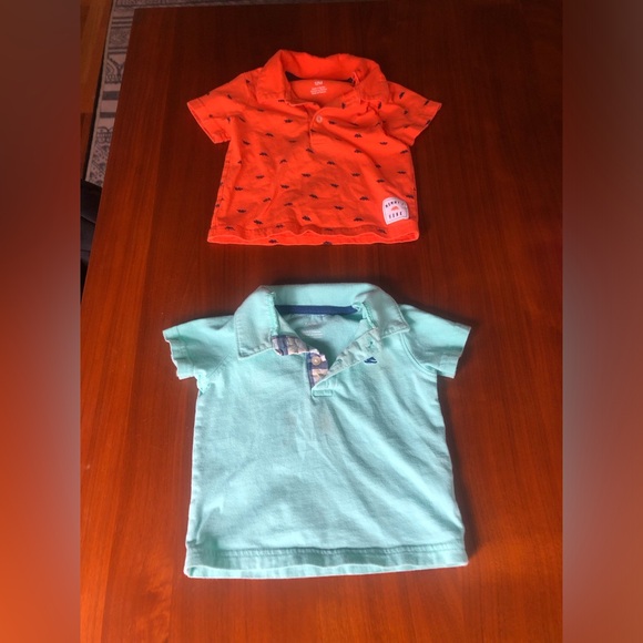 BIG Bundle - 15 Short-Sleeved Shirts / 3 Rompers / 2 Overall Sets / 1 Hoodie - Picture 2 of 15